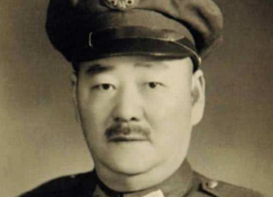 此人|淮海战役前夕,薛岳听说此人当总司令,气得扔掉筷子长叹气