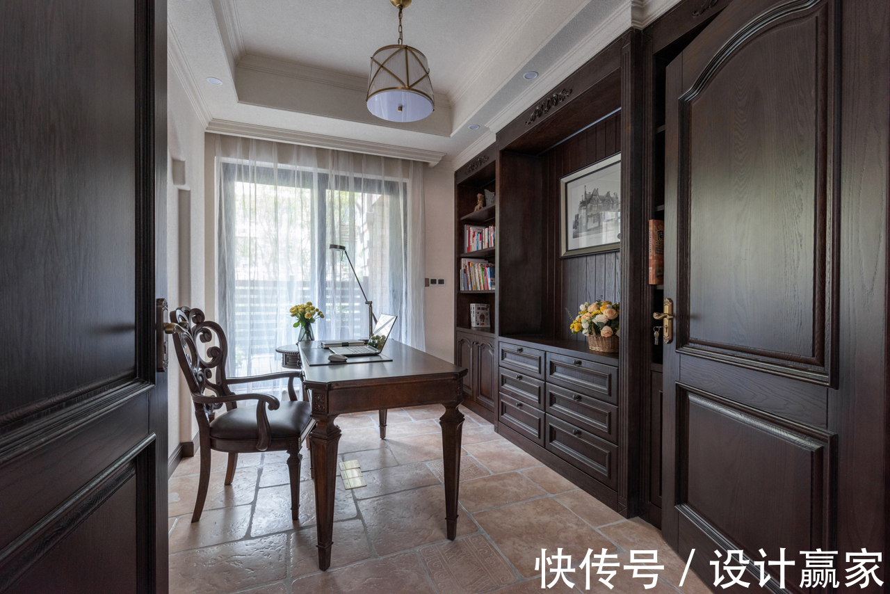美式|175㎡纯正美式,90万打造的沉稳三居,生活质感由此体现