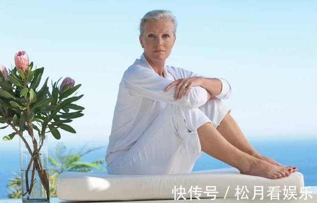 身体|女性开始衰老时，身体会出现“3松2大1臭”，若都不占，值得庆贺