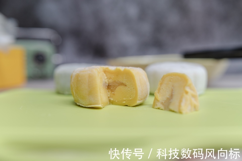 冰皮|香气浓郁,冰淇淋般的质感,榴芒一刻冰皮月饼体验
