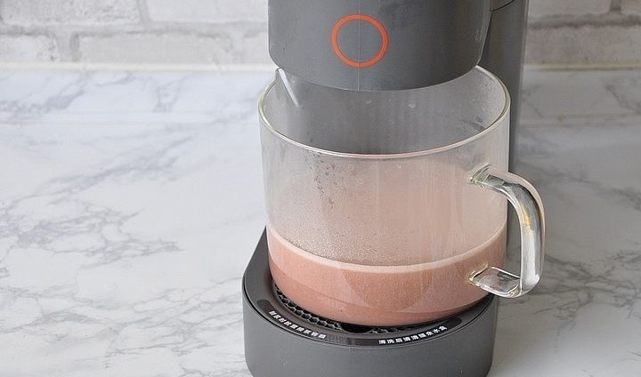 明天早上就喝它!一种豆浆四样料,味道清甜特别香,喝一周也不腻