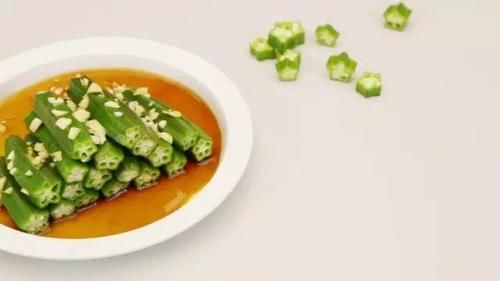 响油秋葵，这可能是最好吃的秋葵做法！