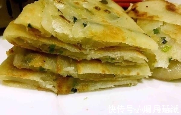 面饼|这才是烙饼正确的做法！只需多加“2步”，比买的饼还暄软层儿多