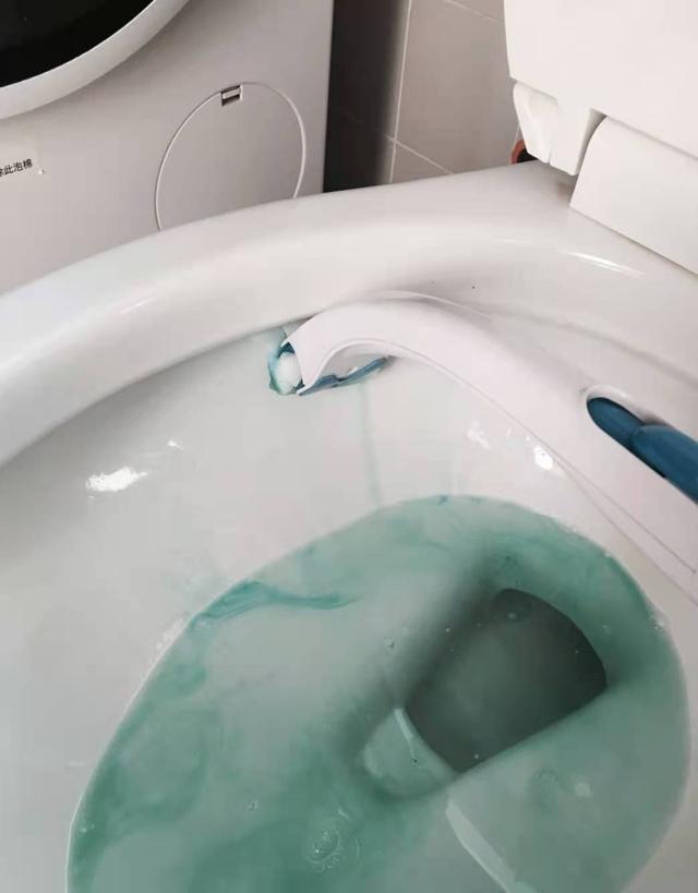 卫生间尽量添置这8样东西,干净方便还不贵,居家幸福感会倍增