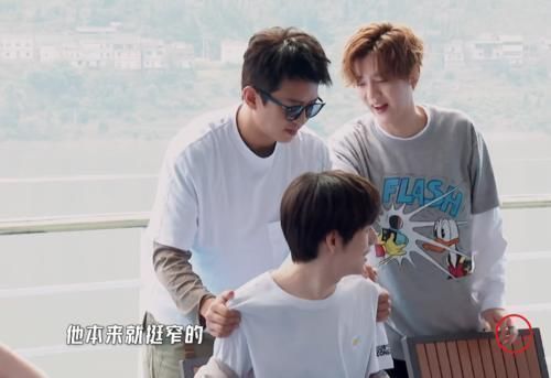 孫儷|陳赫在睡覺,鹿晗在拍照,誰注意鄧超在干什么?寵妻狂不是白叫的