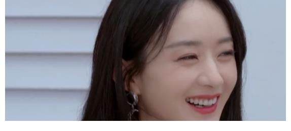 節目|趙麗穎離婚后綜藝首秀,與何炅大方牽手,難道不考慮吳磊的感受嗎