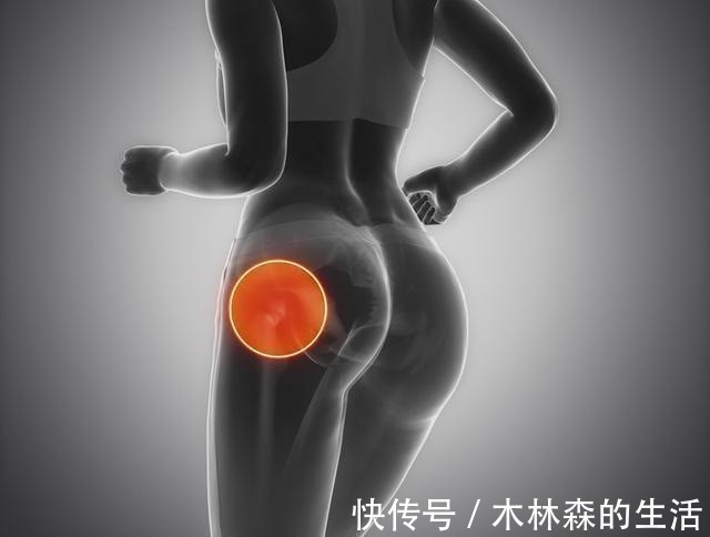 腰疼|得了腰间盘突出会有哪些症状？这么治疗，简单有效花费少！