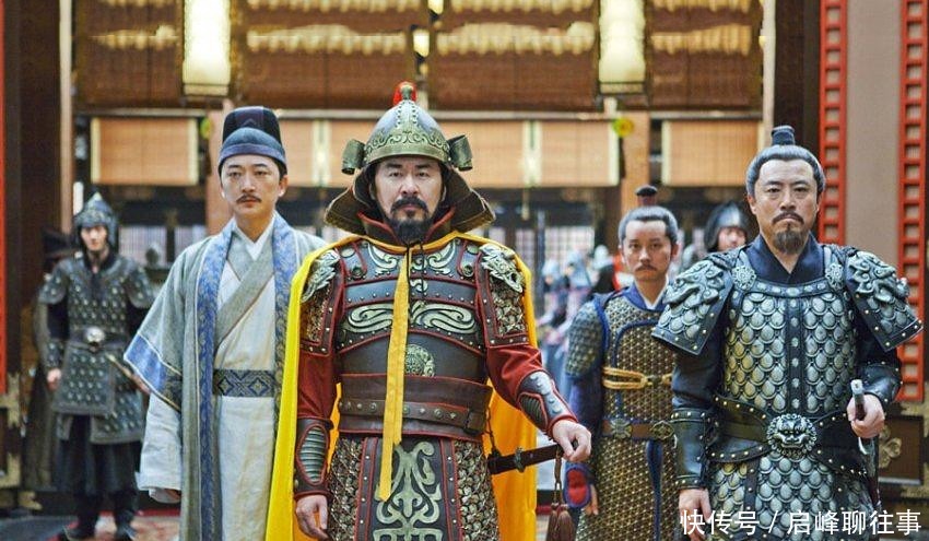 醉酒|皇帝醉酒误杀忠臣，忠臣家属讨说法，皇帝愧疚：龙袍给你，你斩吧