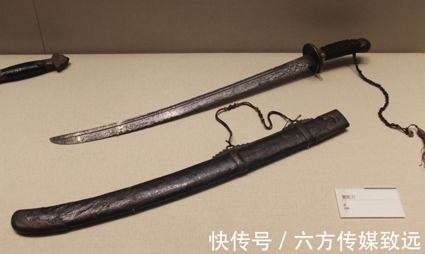 名刀#明清八大名刀:雁翎刀柳叶刀,后一种最牛,砍断倭刀将其劈下神坛