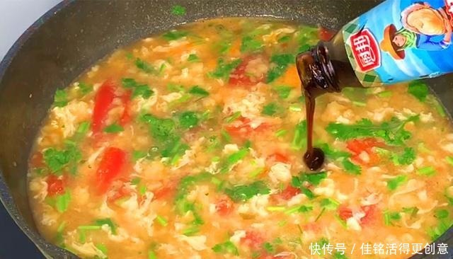 搅拌|做疙瘩汤别用水搅了,学会这个技巧,疙瘩均匀不粘连,上桌就抢光