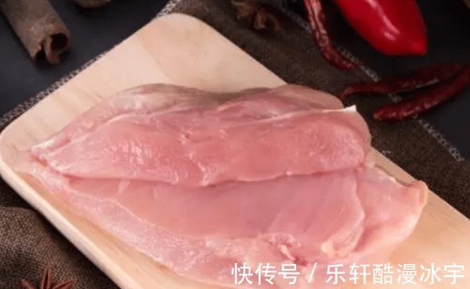 鲜美|伏天要多吃鸡肉，试试3种做法，清爽鲜美，营养滋补，家人胃口好