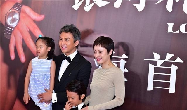 夫妻 孙俪吃货视角为邓超新综艺做宣传,满屏诱惑被粉丝担心笑点太低