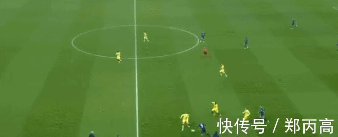 张本智和|体坛联播|梅西生涯进球数超越贝利,AC米兰欧冠垫底出局