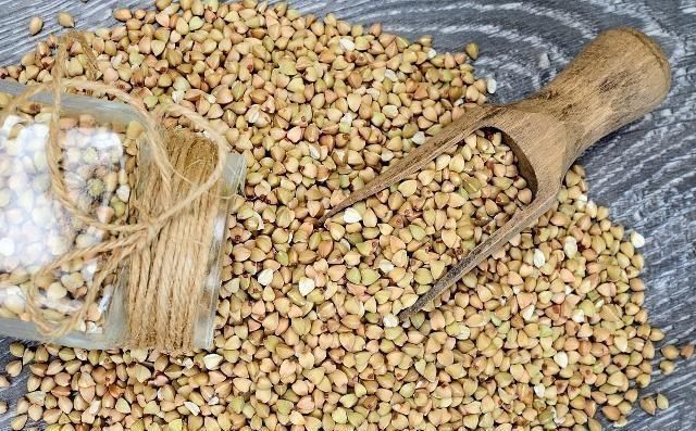 糖尿病患者|糖尿病专家:1种粗粮是“吸糖王”,糖尿病者常吃,或能稳住血糖