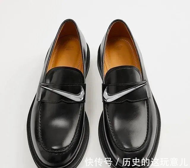 高跟鞋 Nike的野生设计师有毒!Nike的野生设计师有毒!