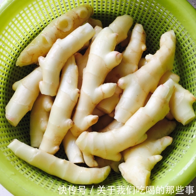 糖醋姜|生姜上锅蒸一蒸,作用花钱也买不到,百岁老爷爷的养生秘诀,很实用
