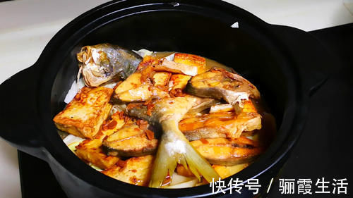 冷天我就爱做这鱼，刺少肉嫩营养高，热热乎乎炖一锅，冬天吃最香