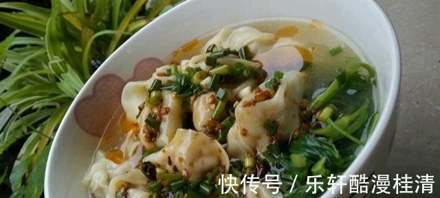 云吞皮|教你包馄饨，沾点水，一捏就好，下锅不破皮