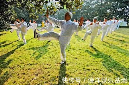 植物蛋白|50岁后,还能有6种表现,说明身体很健康,易长寿,值得恭喜