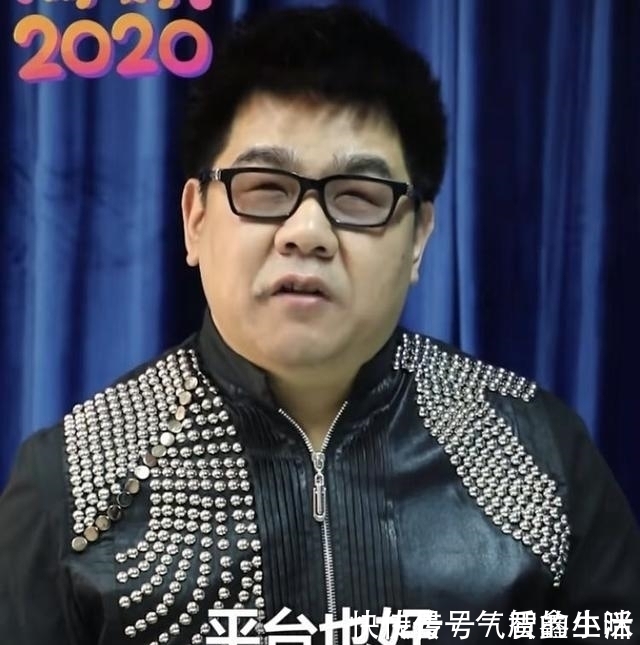 星光大道冠軍,拜師戴玉強(qiáng),怒批朱之文,盲人歌手楊光現(xiàn)狀如何