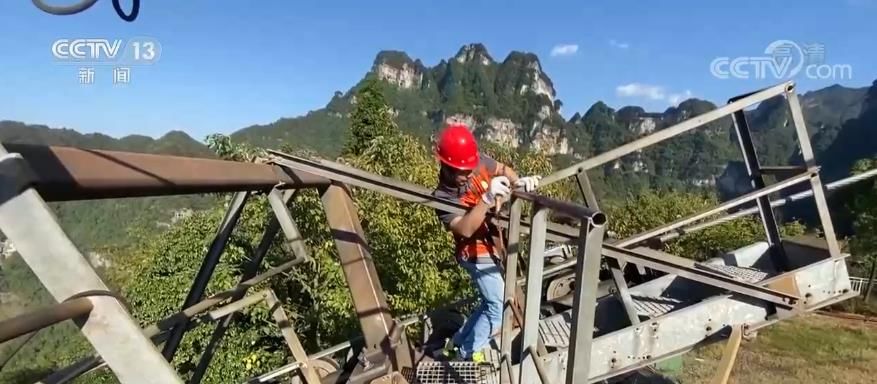 天门山|千米高空索道检修工 坚守云端服务游客