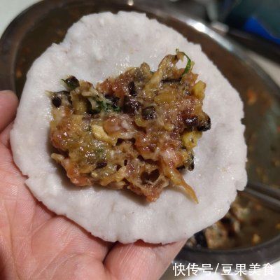 芋饺好吃下饭的小秘诀，快快学起来