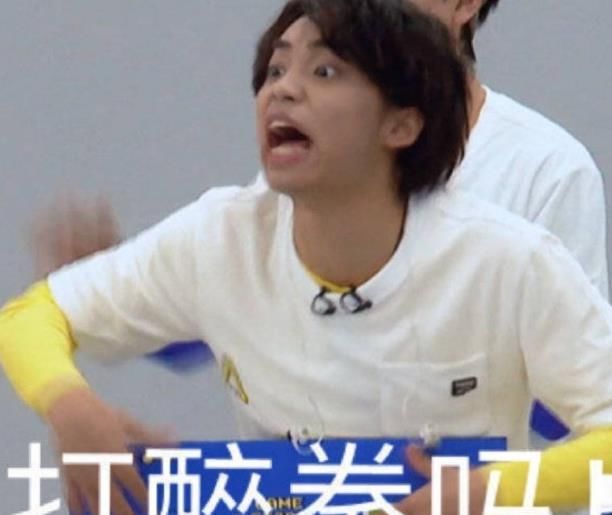 《創(chuàng)4》你磕“你滴涵王”CP嗎？曾涵江給米卡加油，像宣誓主權(quán)