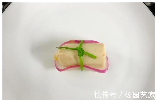 萝卜片|萝卜新吃法，和它一起做成卷，无油无糖，健康又美味，孩子特喜欢
