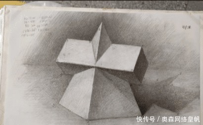 素描|美术生搞创意的多,把老师气到无话可说的不多,尺子画素描能信