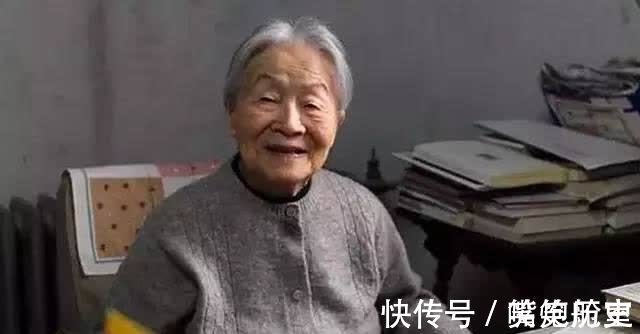 杨绛@一个人是不是活得高级,看4个字就知道了,希望你也能做到