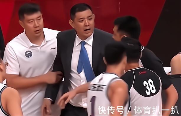 篮协|CBA名帅有望出任篮协要职,或主抓裁判工作,球迷:联赛有希望了