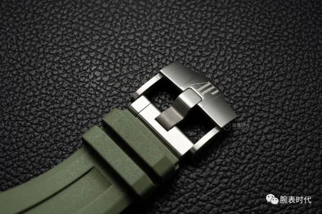 腕表|爱彼入门款皇家橡树潜水表多少钱?