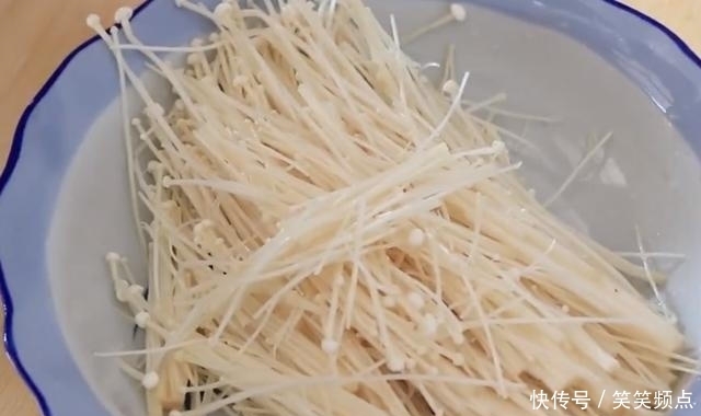 怕长肉,一定多吃这道菜,润肠排毒,增强免疫力,越吃越苗条