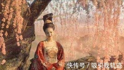 邓丽君&李白是如何赞美杨贵妃的?此诗28字无一美字,却将美形容到极致