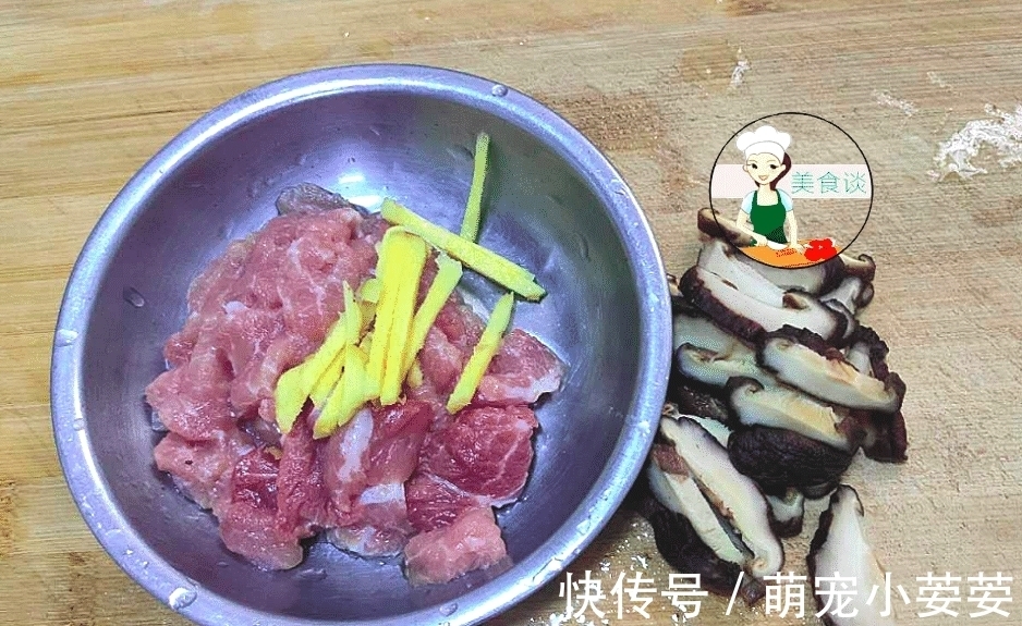 天冷了，这早餐面多做给孩子吃，鲜甜美味又营养，一上午不饿肚子