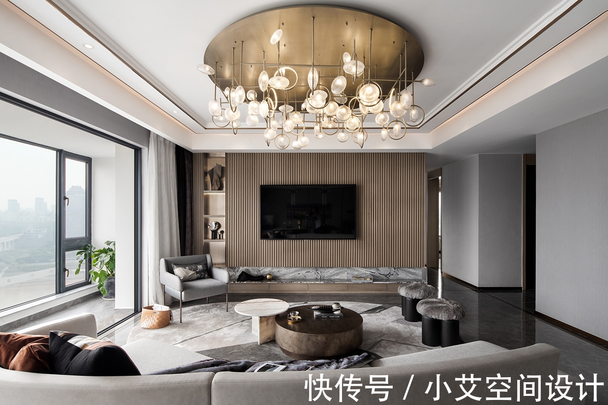 吊灯|234㎡软装设计，优雅色调和流畅曲线结合！