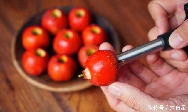 有贫血的人,别吃红枣了,营养师提醒:2种食物