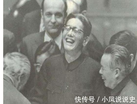 波折&揭秘乔冠华的后事,用2000元稿费安葬自己,结局如何?