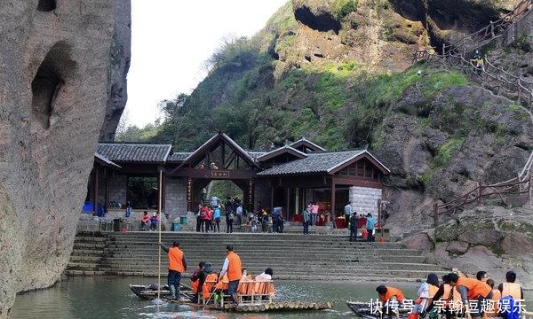 江西的“踏春”好去处，景色可媲美张家界，距鹰潭大约20公里