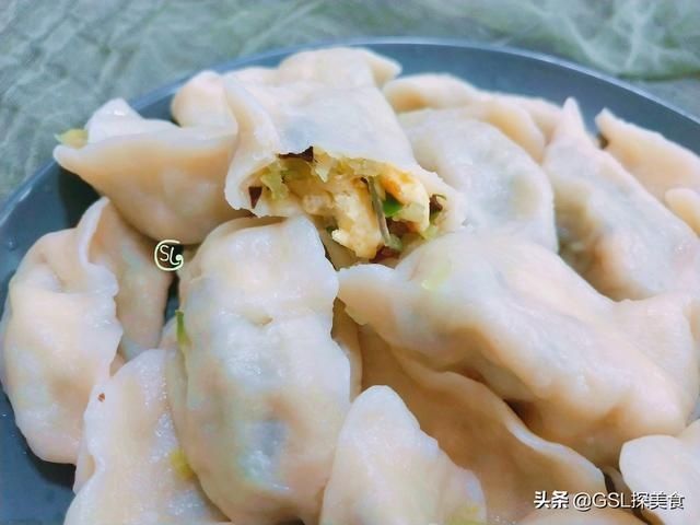 天冷,包饺子别只用白菜了,试试这样做,鲜美营养,超好吃