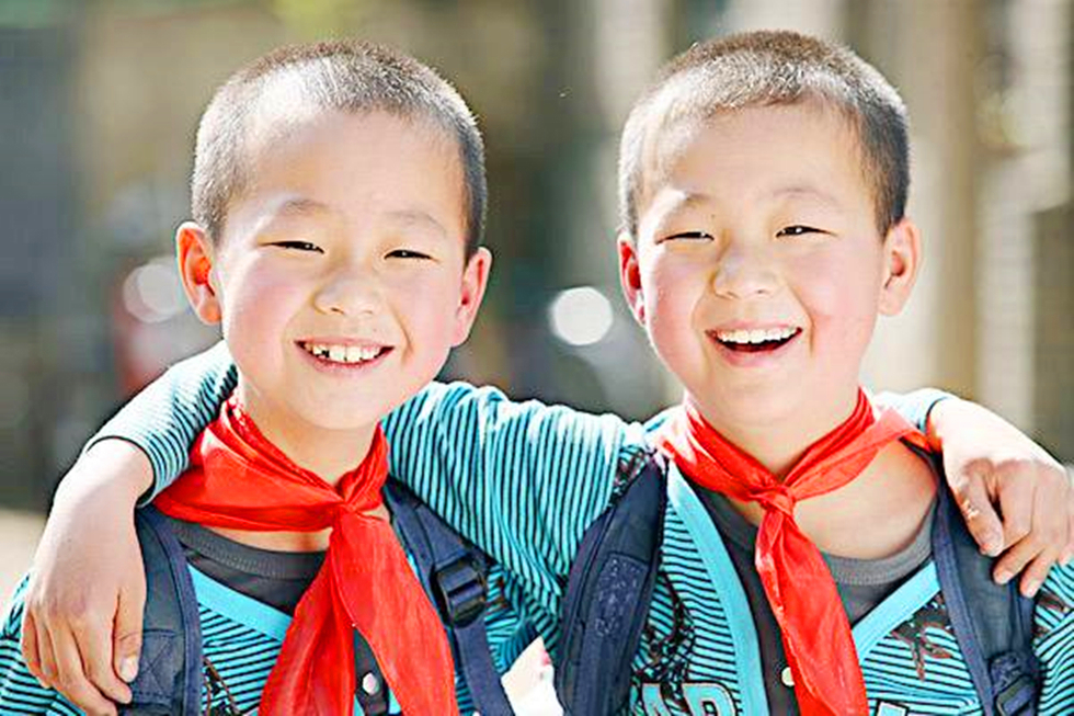 幸福的女人|18年后,有两个女儿的家庭,远比2个儿子的要发愁,网友很残酷