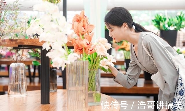 赏花|华东赏花好去处，荷兰花海百合花绽放，看《只有爱·戏剧幻城》