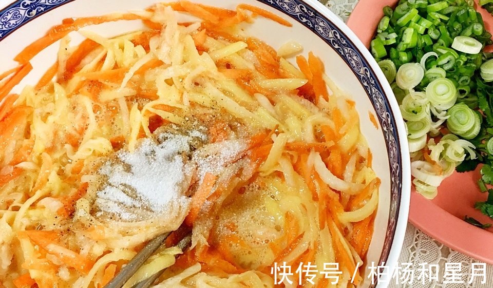 懒人版早餐饼的做法,不揉面不醒面,10分钟出锅,营养均衡更好吃!