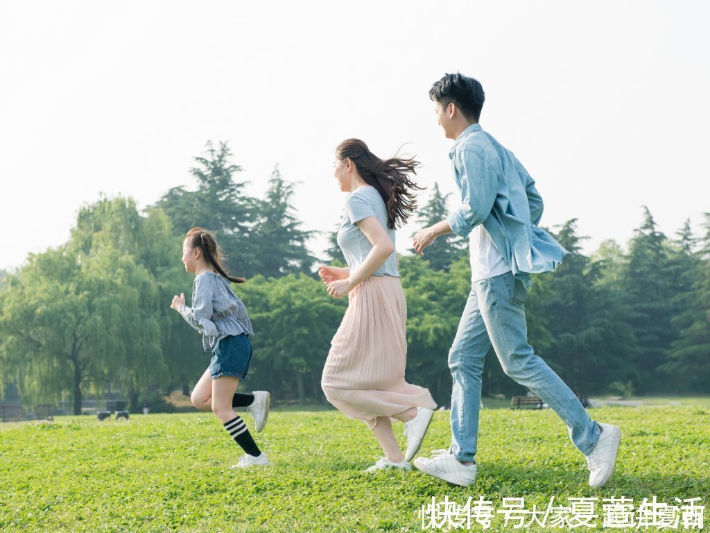 身高|有一种“基因”叫林丹儿子,专挑爸妈优点长,3岁身高十分瞩目