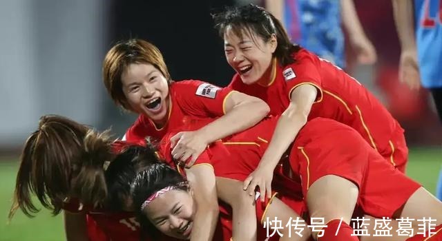 女足|你永远可以相信中国女足!男足,却出来挨打!