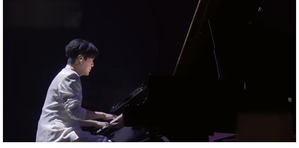 舞台|《披荆斩棘》最惨的哥哥,李云迪一公舞台无歌词,只有约37秒镜头