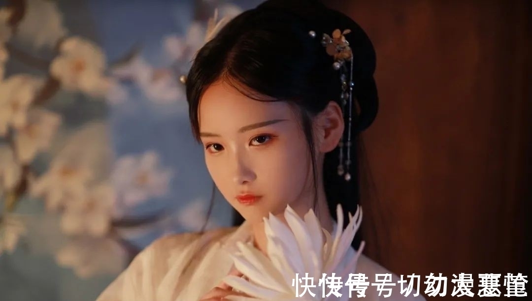 姬姬|19岁“恨嫁女”连办15场比武招亲无人要,怒发cos照后引全服争抢