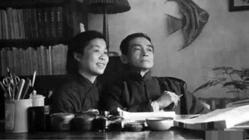 差距|都是梁思成的妻子,林徽因和林洙差距有多大?看他这2件事就知道