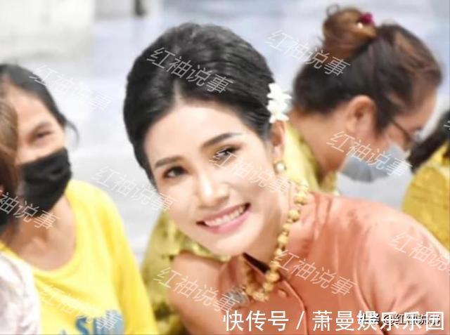 泰王|太后抬举诗妮娜贵妃！特许佩戴“莲花宝链”，已获得准王后待遇