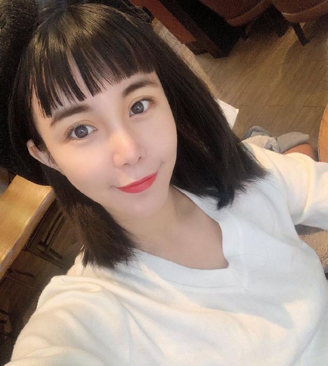 10年前那個“寧坐寶馬車上哭”的女孩，紅遍全國，現(xiàn)狀讓人感慨